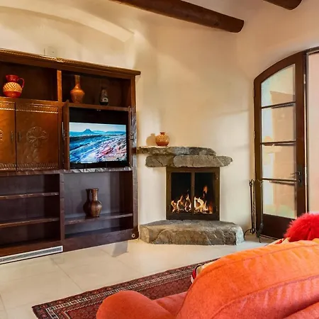 Casa Sierra Holiday home *